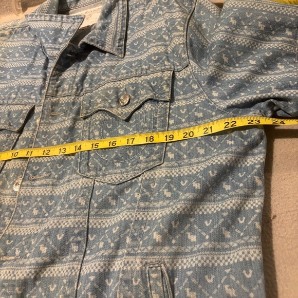 True Religion Plus Size Denim Trucker Jacket - Picture 13 of 15